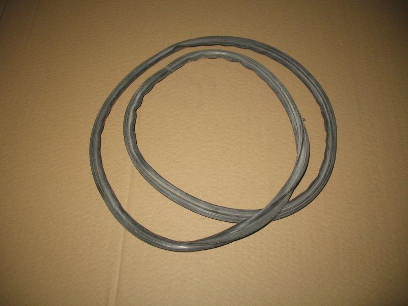 в|з 8066308  с 8026765 Door gasket sub-unit E450.